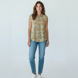 Daniel Rainn Floral Cap Rayon Sleeve Blouse Petite Small